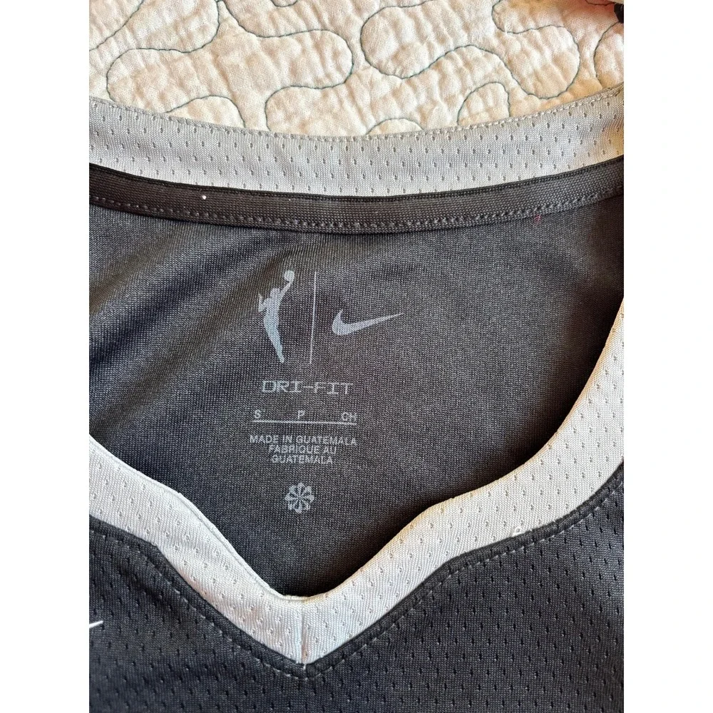 Nike Las Vegas Aces A'ja Wilson 22 Explorer Edition WNBA Jersey Womens Small